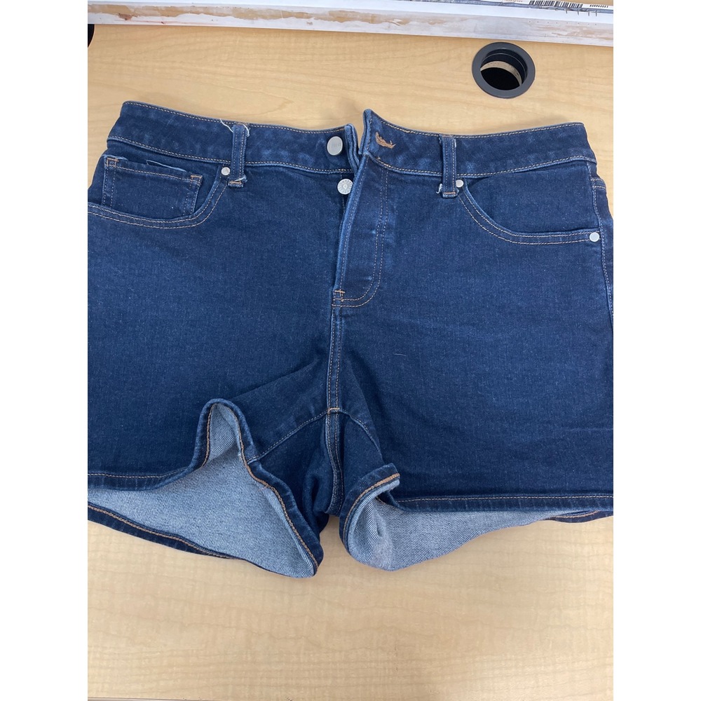 Express Boyfriend Midi Mid Rise Dark Wash Denim Shorts Womens Size 12